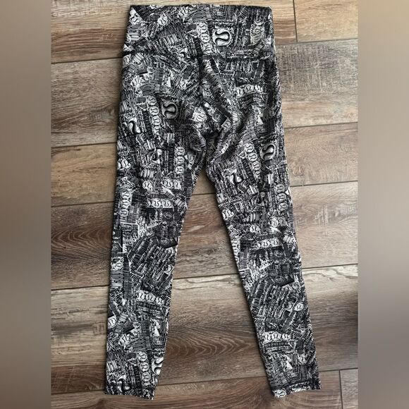 Lululemon Wunder Train Leggings - Picture 8 of 8